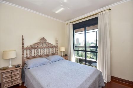 Apartamento à venda com 600m², 3 quartos e 5 vagasSuíte 1