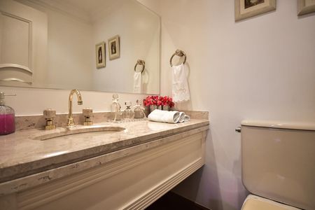 Apartamento à venda com 600m², 3 quartos e 5 vagasLavabo