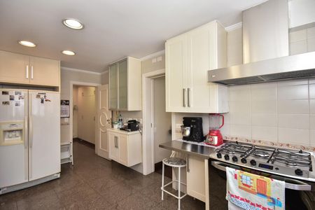 Apartamento à venda com 600m², 3 quartos e 5 vagasCozinha