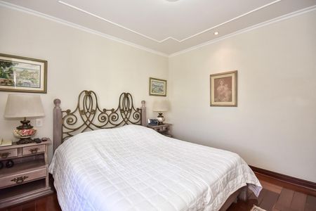 Apartamento à venda com 600m², 3 quartos e 5 vagasSuíte 3