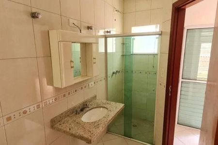 Casa à venda com 4 quartos, 220m² em Vila Nair, São Paulo