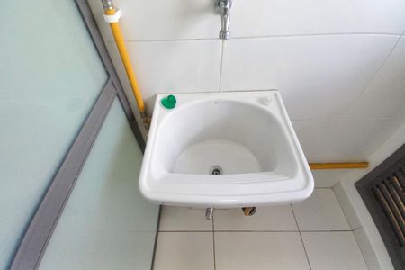 Apartamento para alugar com 67m², 2 quartos e 1 vagaÁrea de Serviço