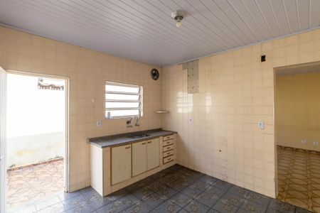 Casa à venda com 90m², 2 quartos e 1 vaga Casa à venda com 90m², 2 quartos e 1 vagaCozinha