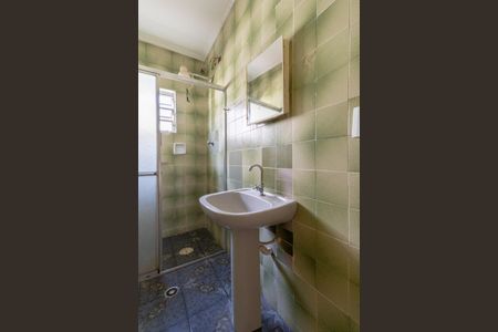 Casa à venda com 90m², 2 quartos e 1 vaga Casa à venda com 90m², 2 quartos e 1 vagaBanheiro