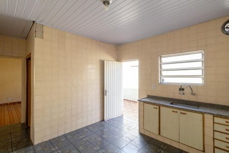 Casa à venda com 90m², 2 quartos e 1 vaga Casa à venda com 90m², 2 quartos e 1 vagaCozinha