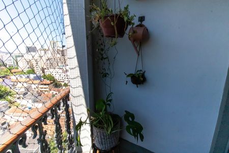 Apartamento à venda com 100m², 2 quartos e 1 vaga Apartamento à venda com 100m², 2 quartos e 1 vagaVaranda da Suíte