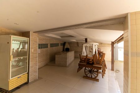 Apartamento à venda com 100m², 2 quartos e 1 vaga Apartamento à venda com 100m², 2 quartos e 1 vagaÁrea comum