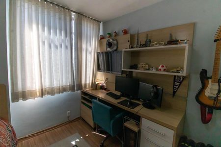 Apartamento à venda com 100m², 2 quartos e 1 vaga Apartamento à venda com 100m², 2 quartos e 1 vagaQuarto