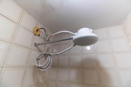 Apartamento à venda com 100m², 2 quartos e 1 vaga Apartamento à venda com 100m², 2 quartos e 1 vagaBanheiro de serviço