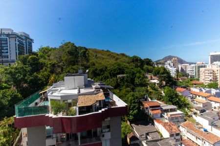 Apartamento à venda com 100m², 2 quartos e 1 vaga Apartamento à venda com 100m², 2 quartos e 1 vagaVista da Varanda da Suíte