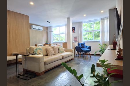 Apartamento à venda com 92m², 2 quartos e 1 vagaSala