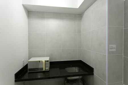 Apartamento para alugar com 35m², 2 quartos e sem vaga Apartamento para alugar com 35m², 2 quartos e sem vagaCozinha e Área de Serviço