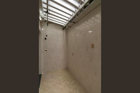 Casa para alugar com 62m², 2 quartos e 1 vagaÁrea de Serviço