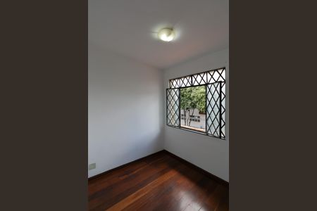 Casa para alugar com 62m², 2 quartos e 1 vagaQuarto 2