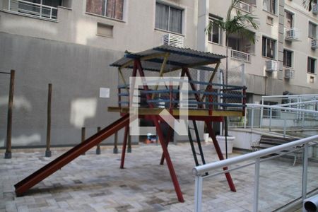 Apartamento à venda com 60m², 3 quartos e 1 vaga Apartamento à venda com 60m², 3 quartos e 1 vagaÁrea comum - Playground