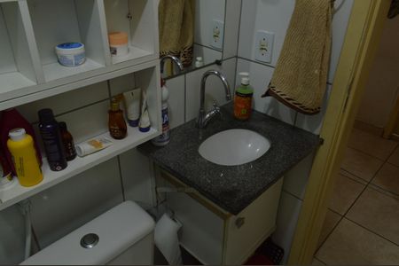 Apartamento à venda com 60m², 3 quartos e 1 vaga Apartamento à venda com 60m², 3 quartos e 1 vagaBanheiro da Suíte