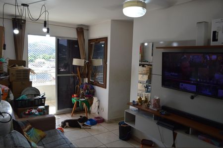 Apartamento à venda com 60m², 3 quartos e 1 vaga Apartamento à venda com 60m², 3 quartos e 1 vagaSala