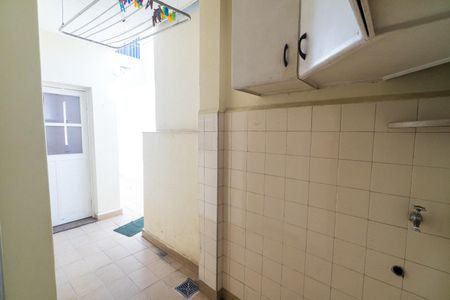 Casa à venda com 200m², 3 quartos e 1 vaga Casa à venda com 200m², 3 quartos e 1 vagaÁrea de Serviço