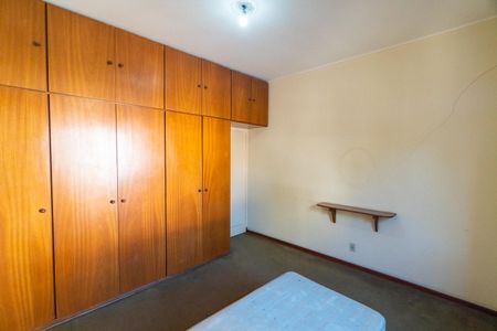 Casa à venda com 200m², 3 quartos e 1 vaga Casa à venda com 200m², 3 quartos e 1 vagaQuarto 2