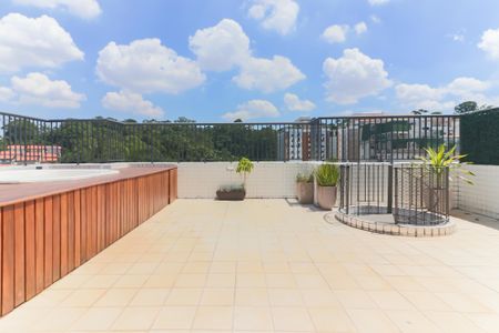 Apartamento à venda com 144m², 2 quartos e 2 vagasCobertura