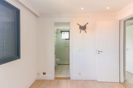 Apartamento à venda com 144m², 2 quartos e 2 vagasQuarto 2 Suite