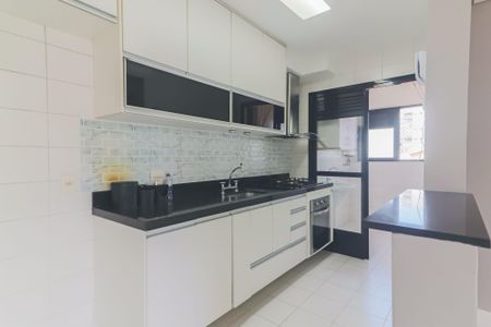Apartamento à venda com 144m², 2 quartos e 2 vagasCozinha e Área de Serviço