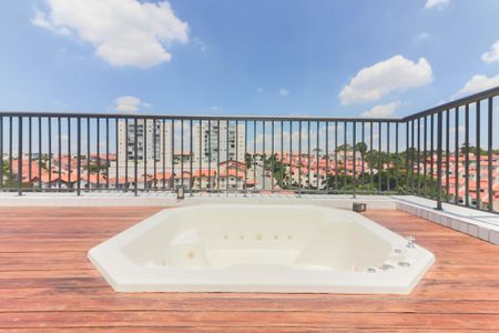 Apartamento à venda com 144m², 2 quartos e 2 vagasCobertura