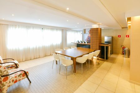 Apartamento à venda com 144m², 2 quartos e 2 vagasÁrea comum - Salão de festas