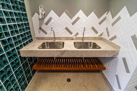 Apartamento à venda com 58m², 2 quartos e 1 vaga Apartamento à venda com 58m², 2 quartos e 1 vagaLavanderia prédio