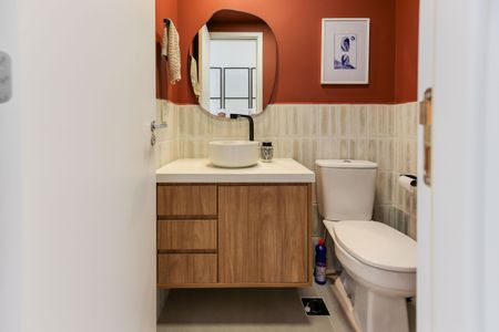 Apartamento à venda com 58m², 2 quartos e 1 vaga Apartamento à venda com 58m², 2 quartos e 1 vagaBanheiro