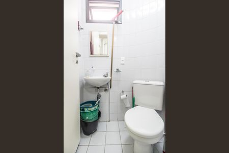 Apartamento para alugar com 220m², 3 quartos e 3 vagasBanheiro de serviço