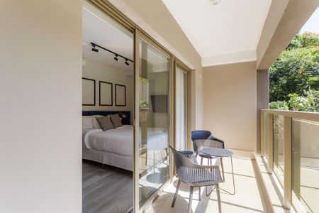 Studio para alugar com 40m², 1 quarto e sem vaga Studio para alugar com 40m², 1 quarto e sem vagaVaranda