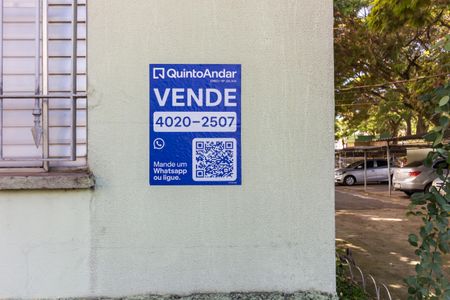 Apartamento à venda com 58m², 2 quartos e 1 vagaPlaca de Anuncio