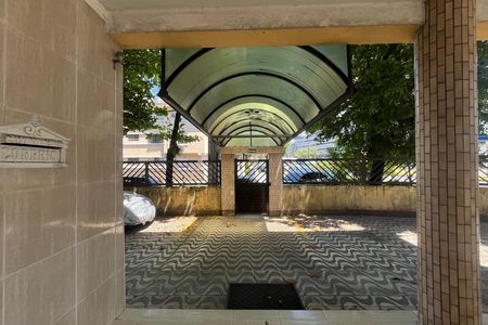Apartamento para alugar com 45m², 2 quartos e 1 vagaFachada do Prédio