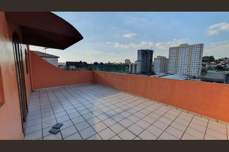 Casa para alugar com 315m², 4 quartos e 3 vagas Casa para alugar com 315m², 4 quartos e 3 vagasÁrea Externa