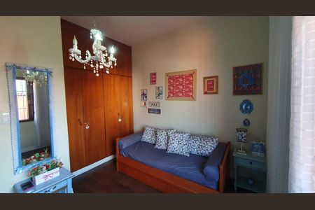 Casa para alugar com 315m², 4 quartos e 3 vagas Casa para alugar com 315m², 4 quartos e 3 vagasQuarto 2