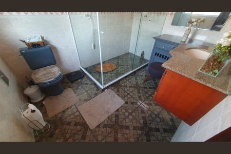 Casa para alugar com 315m², 4 quartos e 3 vagas Casa para alugar com 315m², 4 quartos e 3 vagasBanheiro 2