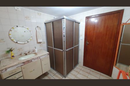 Casa para alugar com 315m², 4 quartos e 3 vagas Casa para alugar com 315m², 4 quartos e 3 vagasBanheiro 1