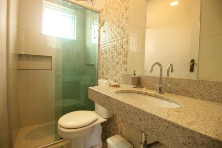 Apartamento à venda com 400m², 5 quartos e 3 vagasBanheiro 1