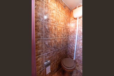 Casa à venda com 220m², 3 quartos e 1 vagaTerraço - Banheiro