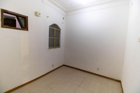 Casa à venda com 220m², 3 quartos e 1 vagaQuarto 2