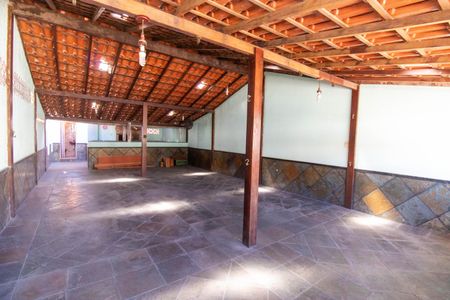 Casa à venda com 220m², 3 quartos e 1 vagaTerraço