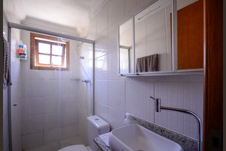 Casa de condomínio à venda com 60m², 2 quartos e 1 vaga Casa de condomínio à venda com 60m², 2 quartos e 1 vagaBanheiro