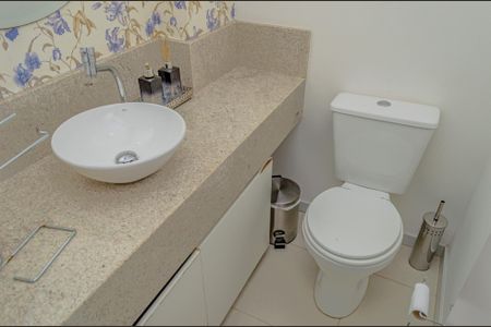 Apartamento para alugar com 58m², 2 quartos e 2 vagasLavabo