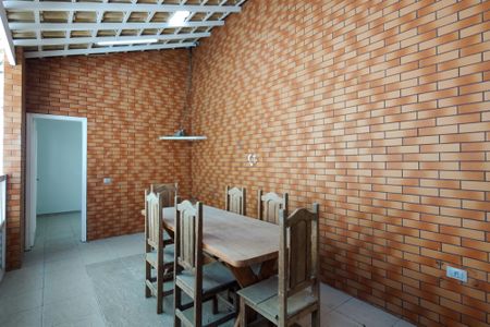 Casa para alugar com 300m², 5 quartos e 4 vagasChurrasqueira