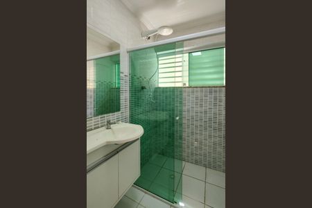 Casa para alugar com 300m², 5 quartos e 4 vagasBanheiro de Serviço