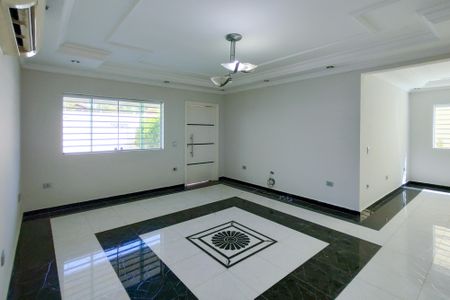 Casa para alugar com 300m², 5 quartos e 4 vagasSala