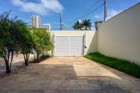 Casa para alugar com 300m², 5 quartos e 4 vagasGaragem