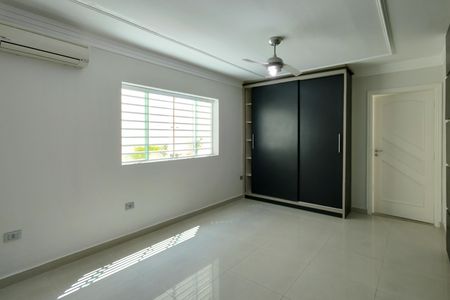 Casa para alugar com 300m², 5 quartos e 4 vagasQuarto 4