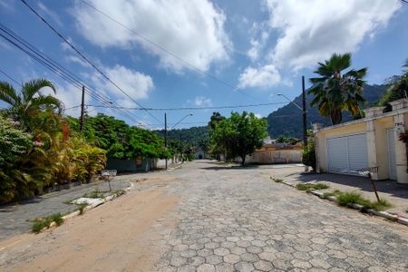 Casa para alugar com 300m², 5 quartos e 4 vagasVista da Rua